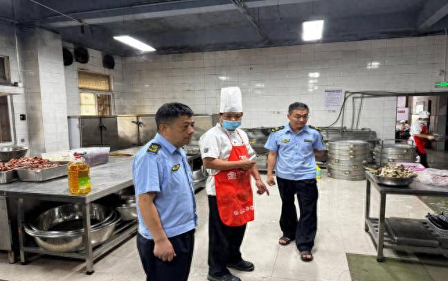 米易县市场监督管理局丙谷所开展食品安全整治，守护舌尖安全？
