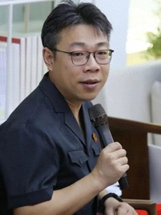 5月16日这场普法活动都说了啥？探望权纠纷故事背后藏着啥秘密！？  第1张