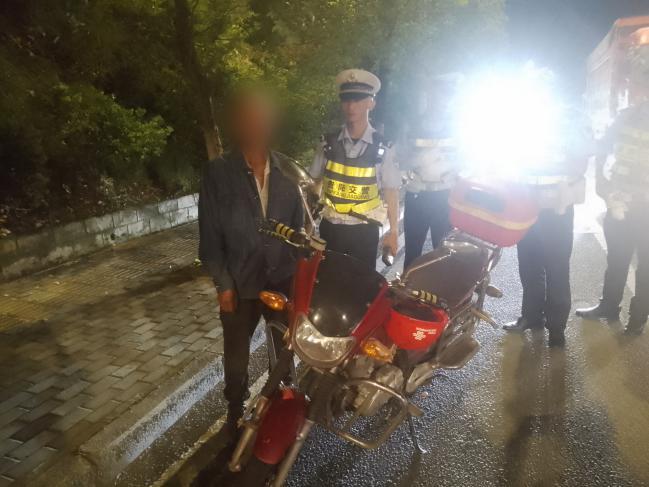 5月20日贵阳惊现严重交通违法！二次酒驾还开报废车？  第3张