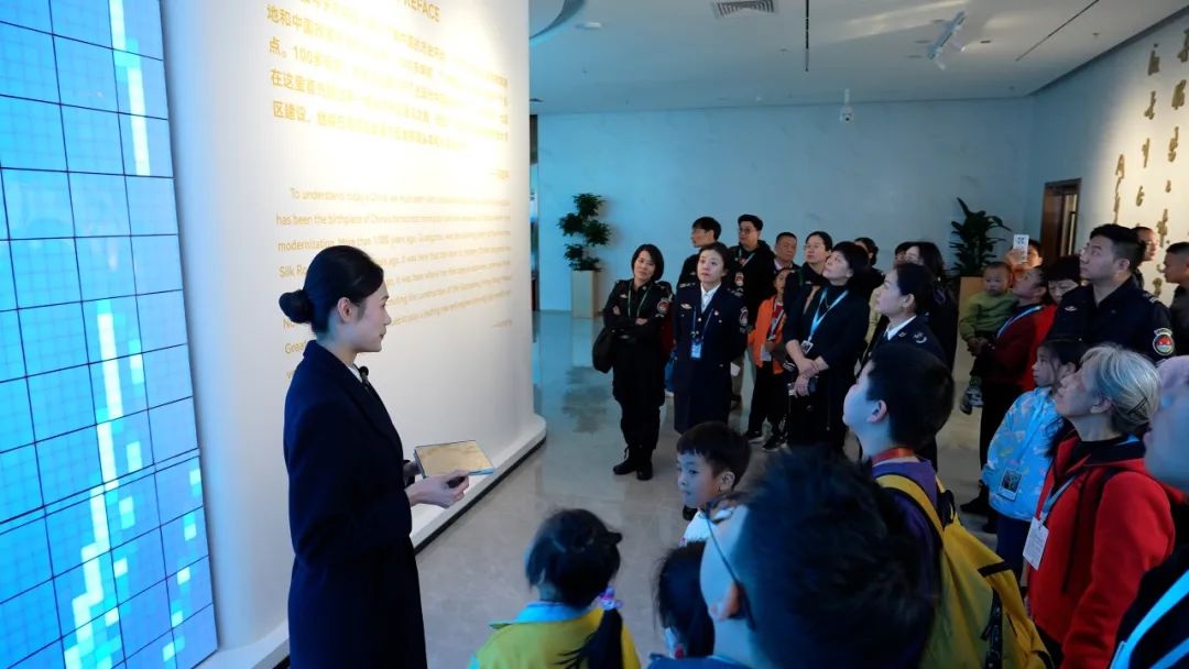 你的家人为何如此热爱安检工作？2025年安检员工家属开放日揭秘  第9张