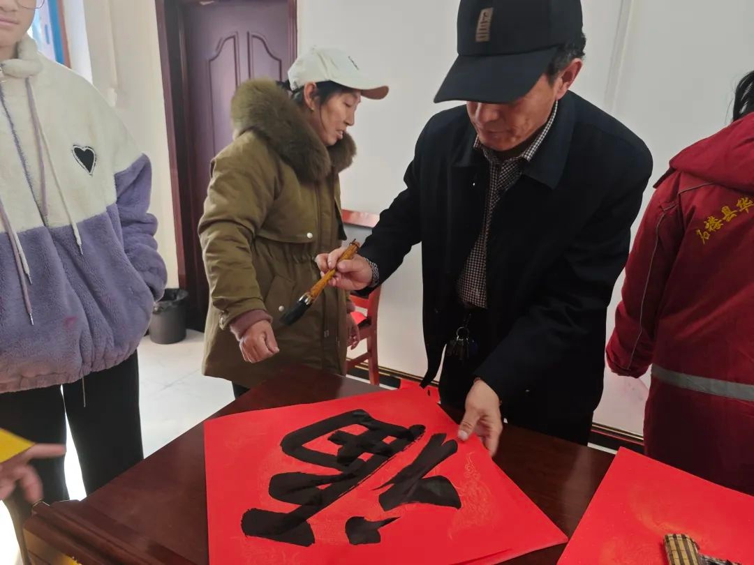 博物馆里过大年！红军东征纪念馆如何用春联、年画、剪纸带你感受红色文化的独特魅力？  第3张