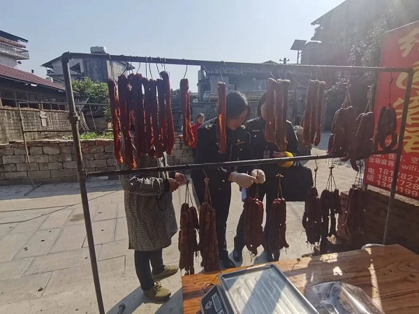丹洲腊味村食品安全大检查！你的腊味安全吗？  第2张