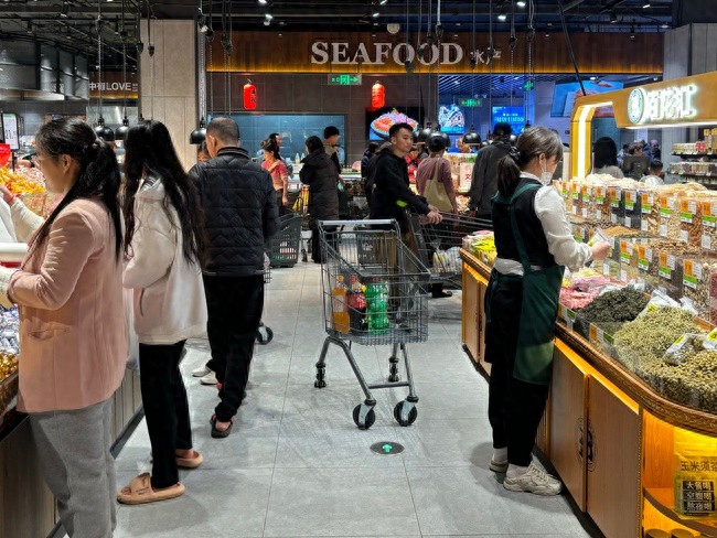 春节购物热潮来袭！儋州那大城区农贸市场、超市备货高峰，你准备好了吗？  第1张