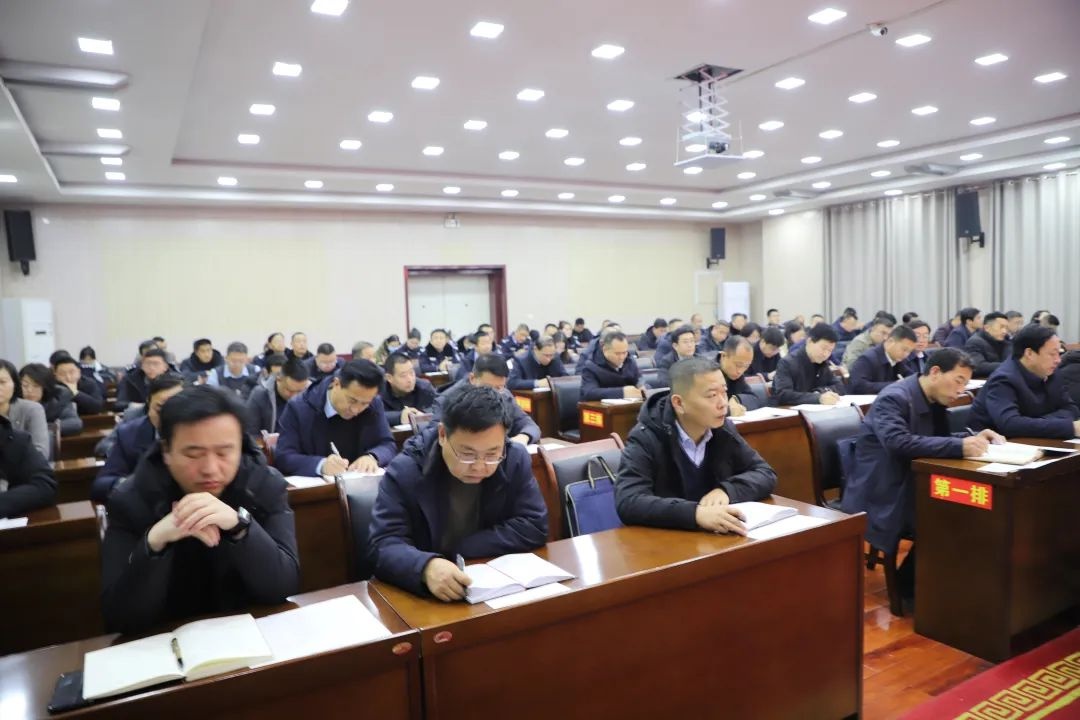春节临近，全县如何绷紧安全之弦，守护社会安定？县委常委、政法委书记赵怀博这样部署  第2张