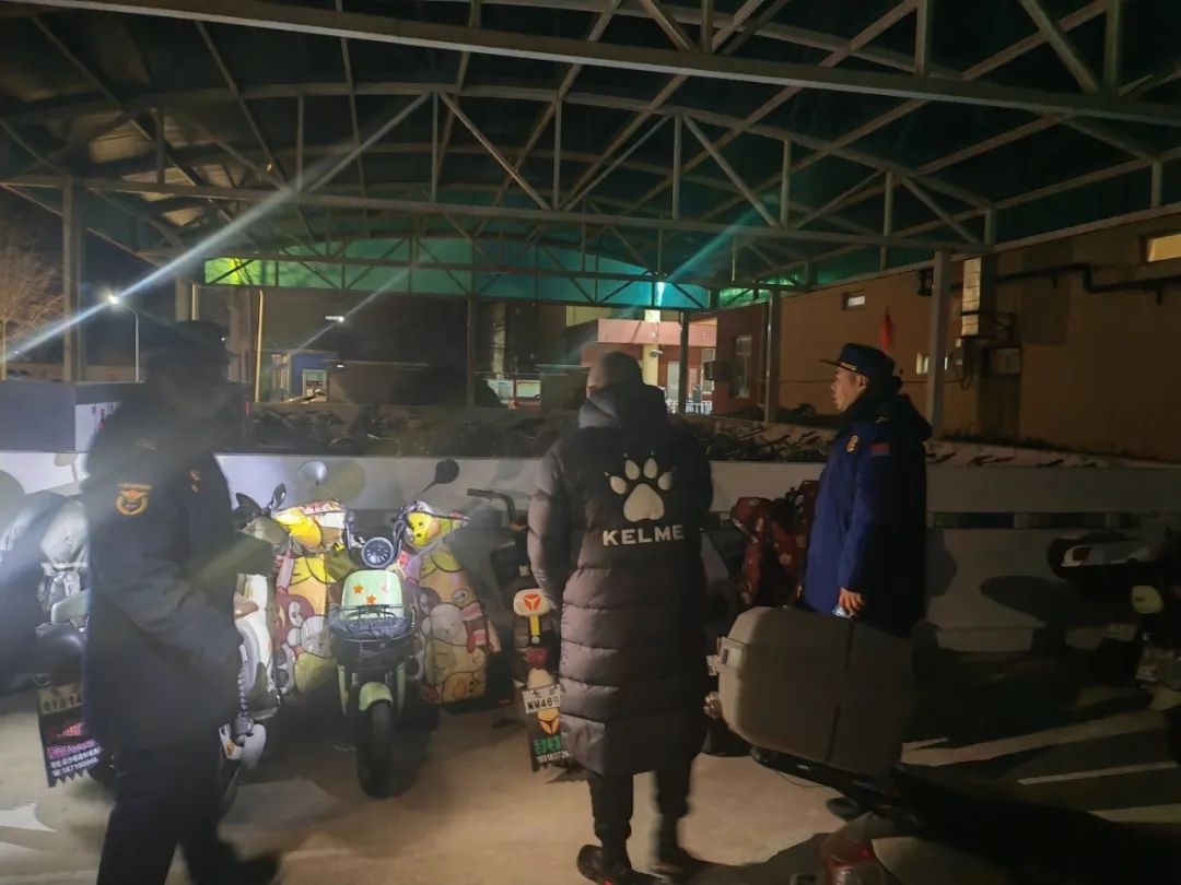 顺义区大扫除行动震撼来袭！你的小区安全通道畅通无阻了吗？  第6张
