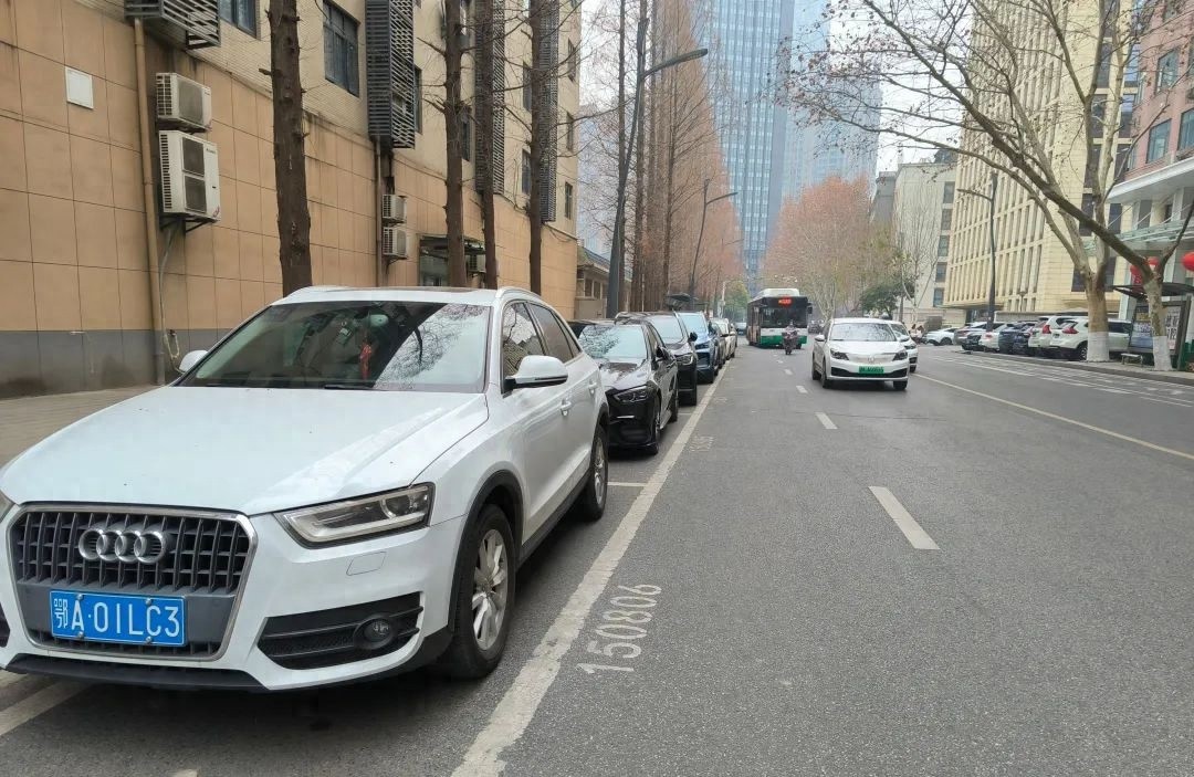 春节期间武汉市中心城区两万余个泊位免费停车！你准备好了吗？