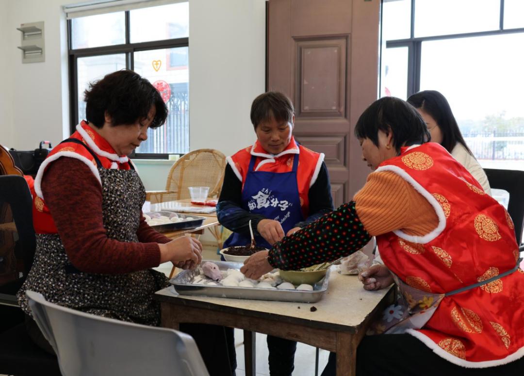 四团镇睦邻四堂间迎新春活动：银龄贺岁，共迎新春，你感受到了浓浓的年味吗？  第4张