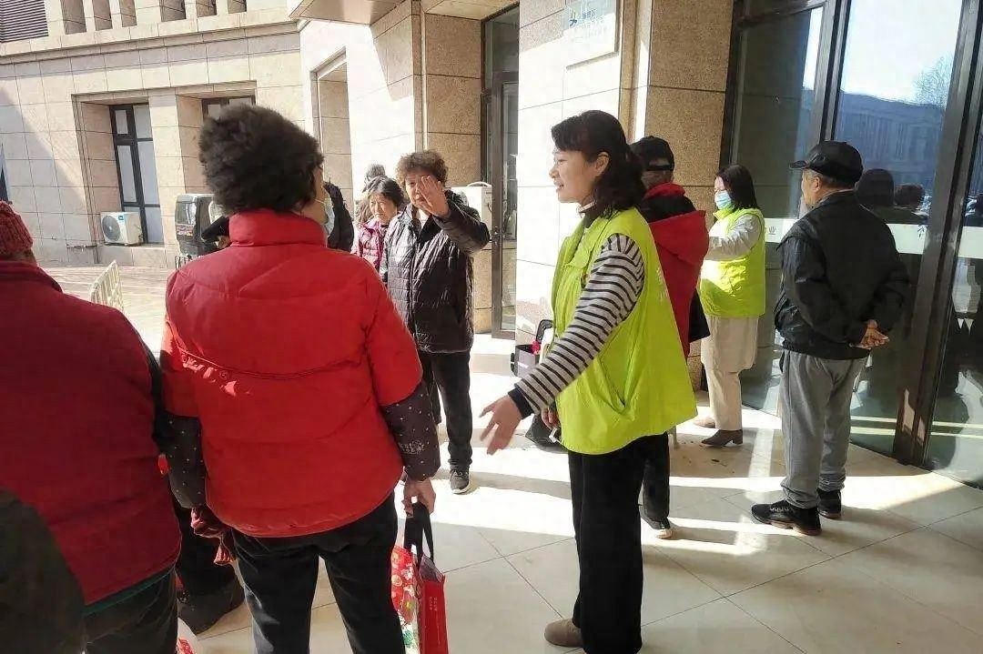 新春便民服务大放送！你家钝了的菜刀剪子焕然一新了吗？