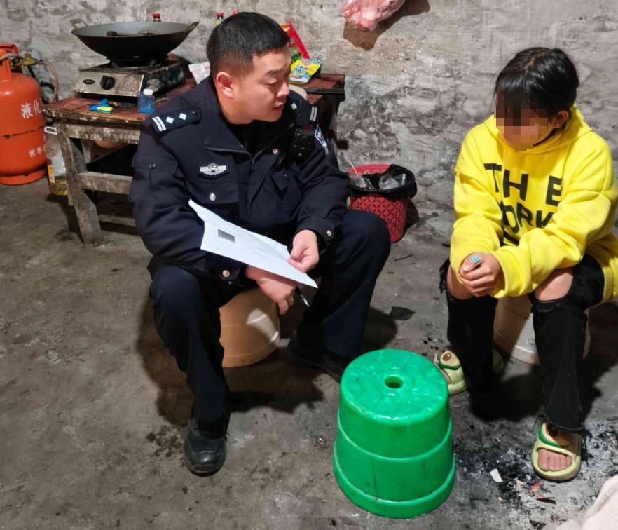 南屏派出所如何用一对一走访，让留守儿童感受到法治的温暖与力量？  第1张