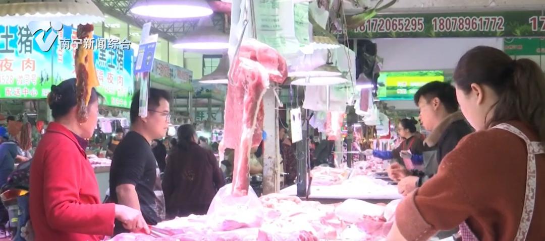 春节前最后一个周末，金桥市场年货一条街为何人潮涌动？  第3张