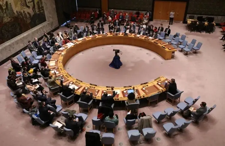 联合国安理会重磅表决！乌克兰问题决议草案通过，中国、美国、俄罗斯罕见一致，背后有何深意？