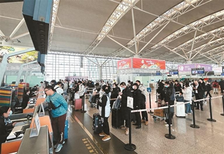 西安咸阳国际机场迎来史上最繁忙春运，你准备好迎接人潮了吗？