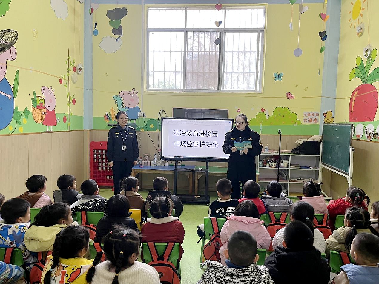 河池市如何为未成年人打造安全成长环境？揭秘市场监管新举措  第2张