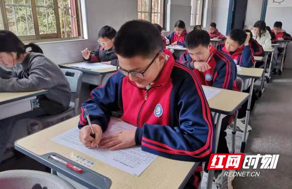 沅陵县7万人共赴诗词盛宴，你准备好迎接这场文化洗礼了吗？  第2张