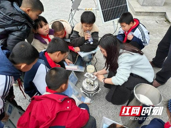 探秘气象奥秘，你准备好与古丈县罗依溪学子一起迎接气候变化的挑战了吗？  第3张