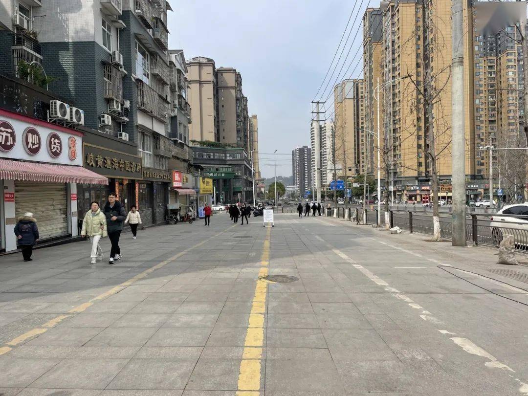 便民摊位启用后，银河花园焕然一新！你发现这些变化了吗？  第3张