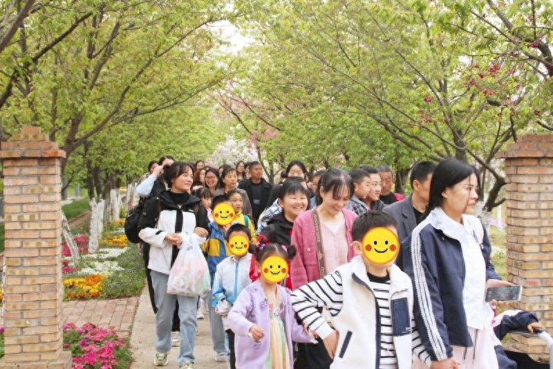 你知道如何点亮蓝灯，守护那些来自星星的孩子吗？这个春日，枝江用爱与行动告诉你