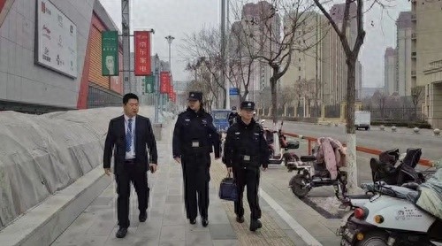这片河湖竞秀的土地，如何成为百姓心中可靠的‘护城人’？