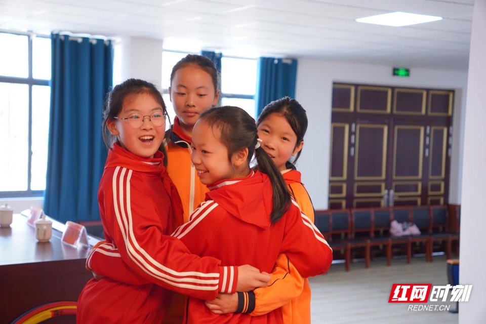 城乡教育差距如何缩小？金鹰小学的爱心行动给出了答案  第5张