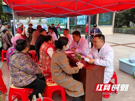 你还在为失眠困扰吗？湘西州精神病医院义诊活动教你科学睡眠  第2张