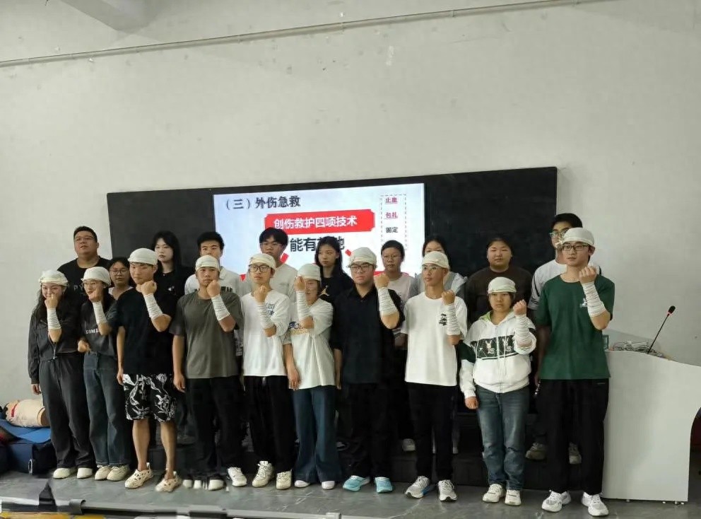 110名学员掌握救命技能！黄金四分钟竞速，你能做到吗？