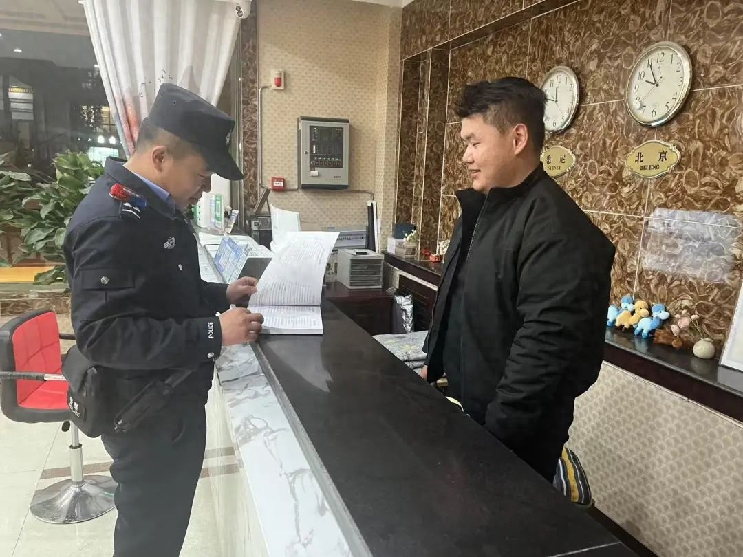 五一假期出行高峰将至，敦煌公安如何筑牢安全屏障？