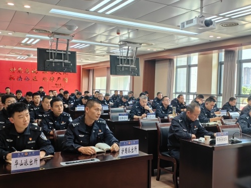 五华区检警联手，案件质量如何实现质的飞跃？揭秘这场培训会的独家内幕  第3张