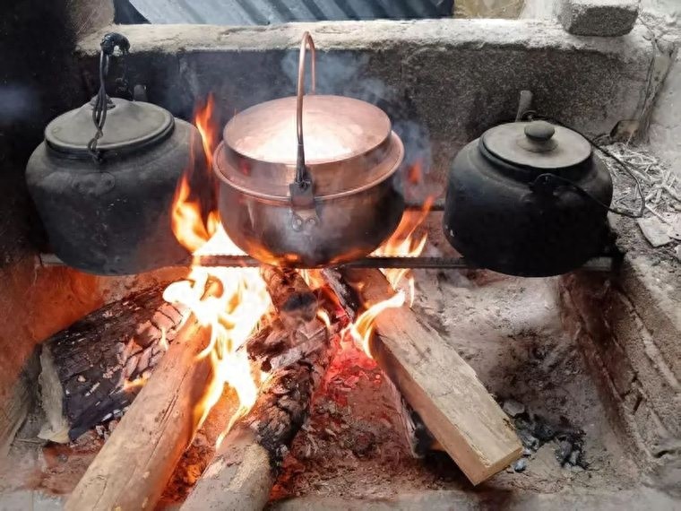 罗锅饭：一口封存春天的味道，你尝过吗？