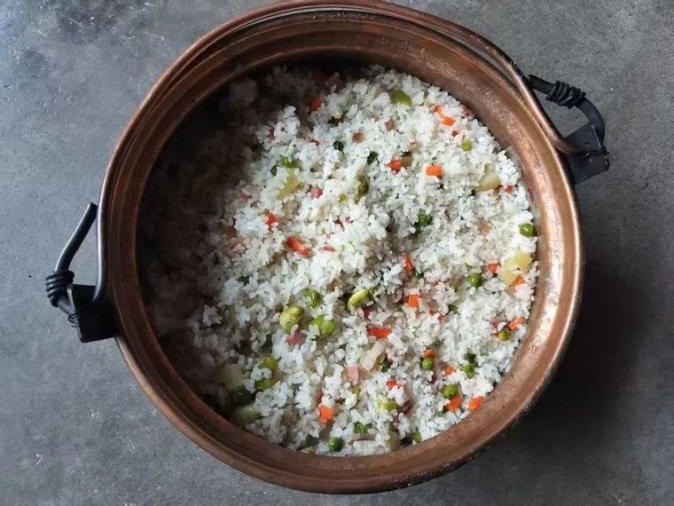 罗锅饭：一口封存春天的味道，你尝过吗？  第2张