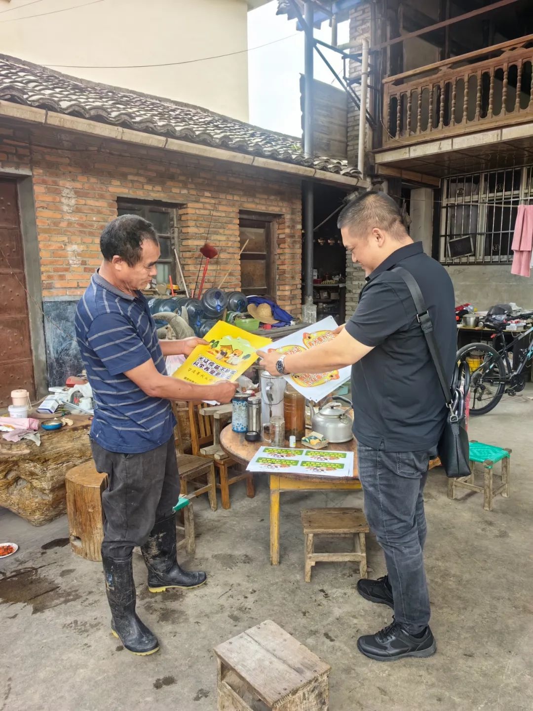 州公安局普法工作队下沉瑞丽，为何这项行动如此重要？  第3张