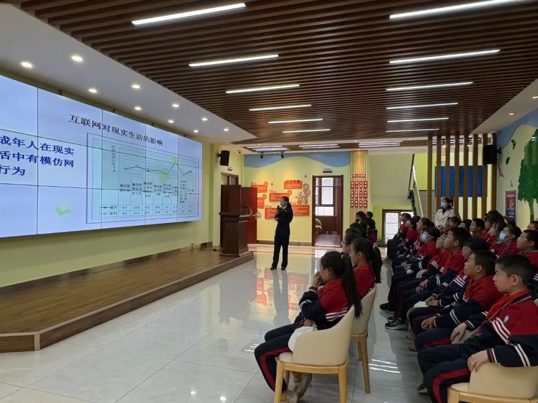 50名小学生竟在检察院排起长队，他们到底经历了什么？  第4张
