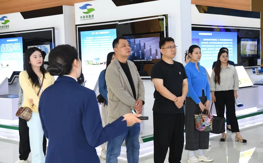 戴上VR眼镜一秒穿越千年古都！合肥网络大V们为何如此振奋？  第4张