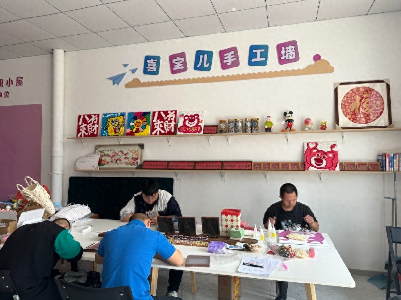 南通籍退役举重冠军季辉为残障青年打造第3个家？背后故事令人泪目
