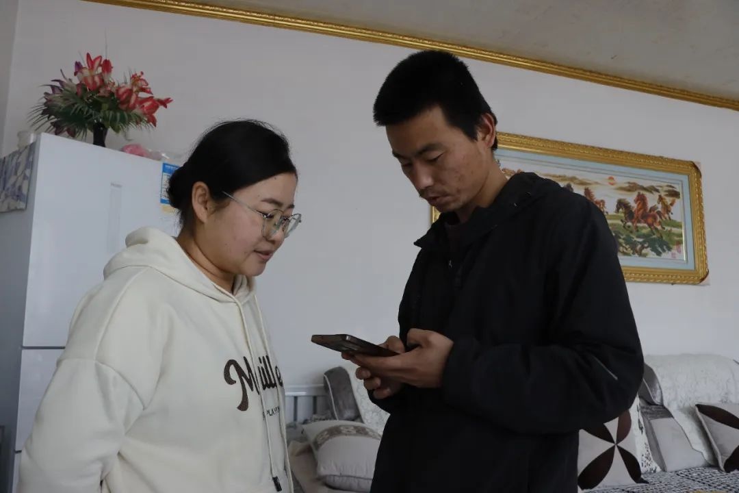 从烧煤取暖到空气能设备，这一变化到底有多大？村民这样说  第2张