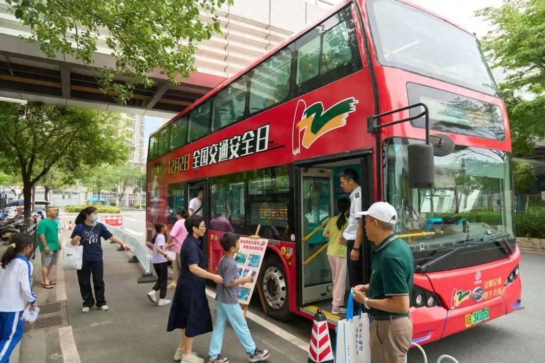 5月25日！交通安全大篷车巡回宣传第二站在广州举行？