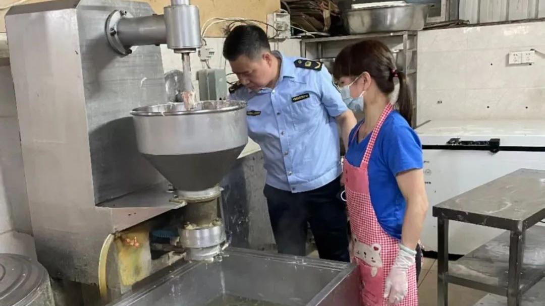 龙文区市场监管局严打肉类违法，如何保障咱舌尖上的安全？  第2张