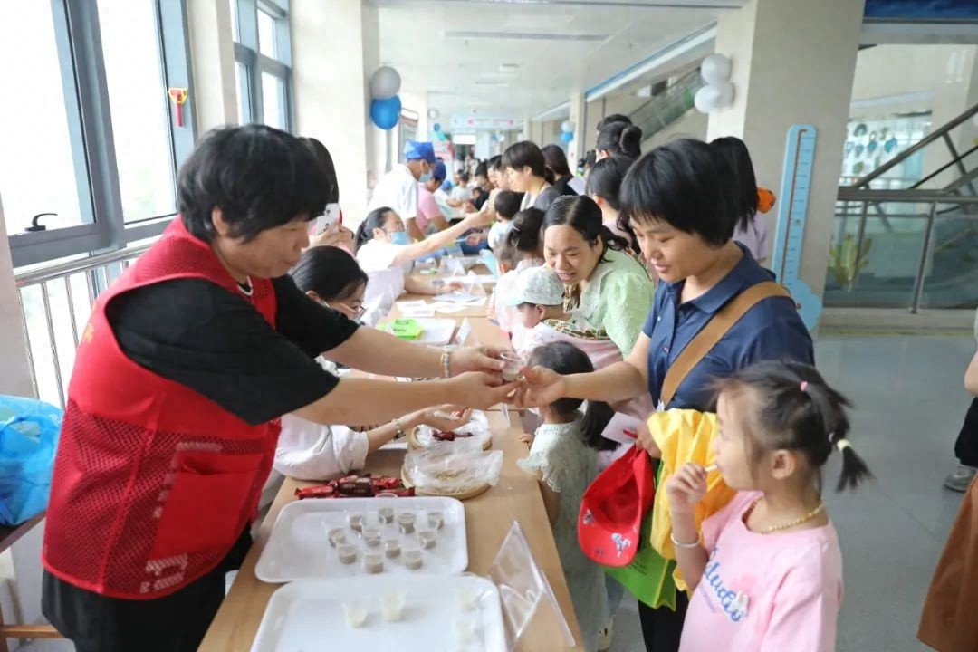 六一前北海市妇幼保健院为何画风突变？从医院变欢乐海洋