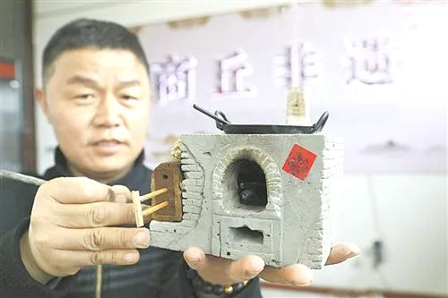 铁路职工潘明生如何将复兴号雕刻成砖雕艺术？他的非遗传承之路令人惊叹  第3张