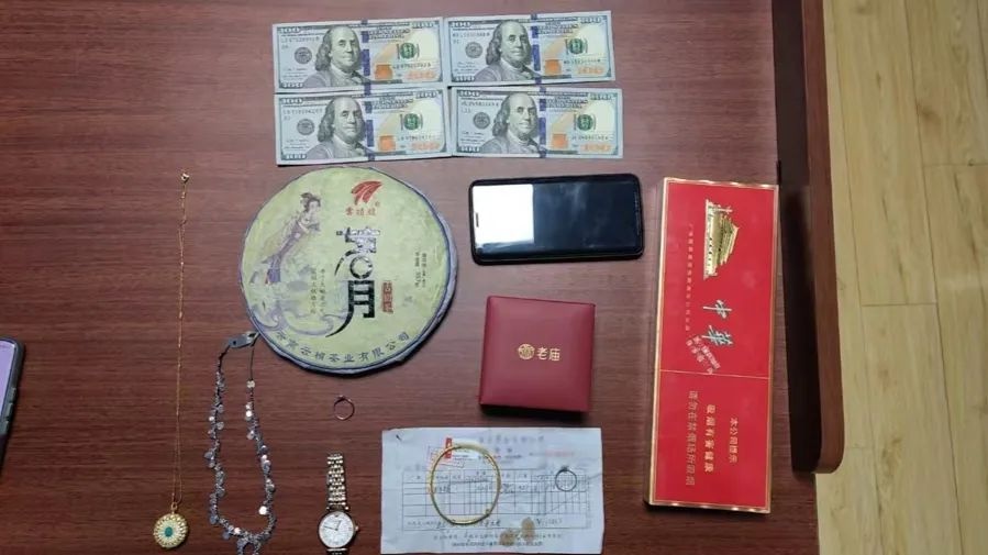 家中10万元手表离奇失踪！保洁员竟是幕后黑手？  第2张