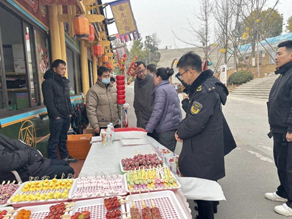 2025荆门园博园新春灯会食品安全大揭秘！你吃的每一口都安全吗？  第1张