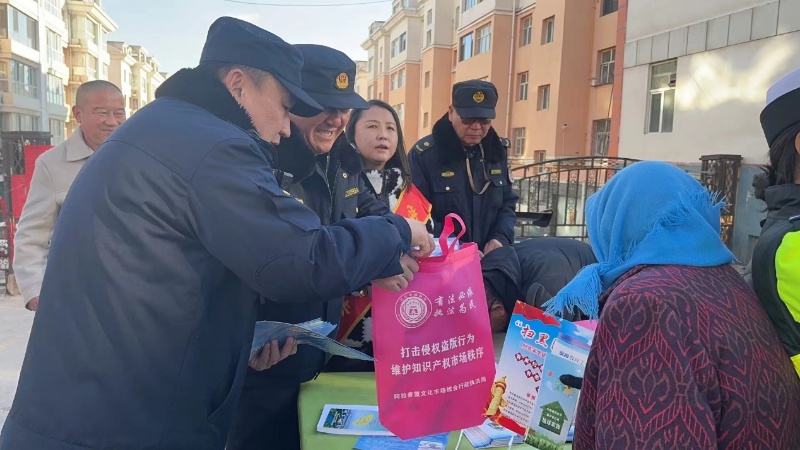 2024年阿拉善高新区如何用说理式执法让社区环境焕然一新？  第2张