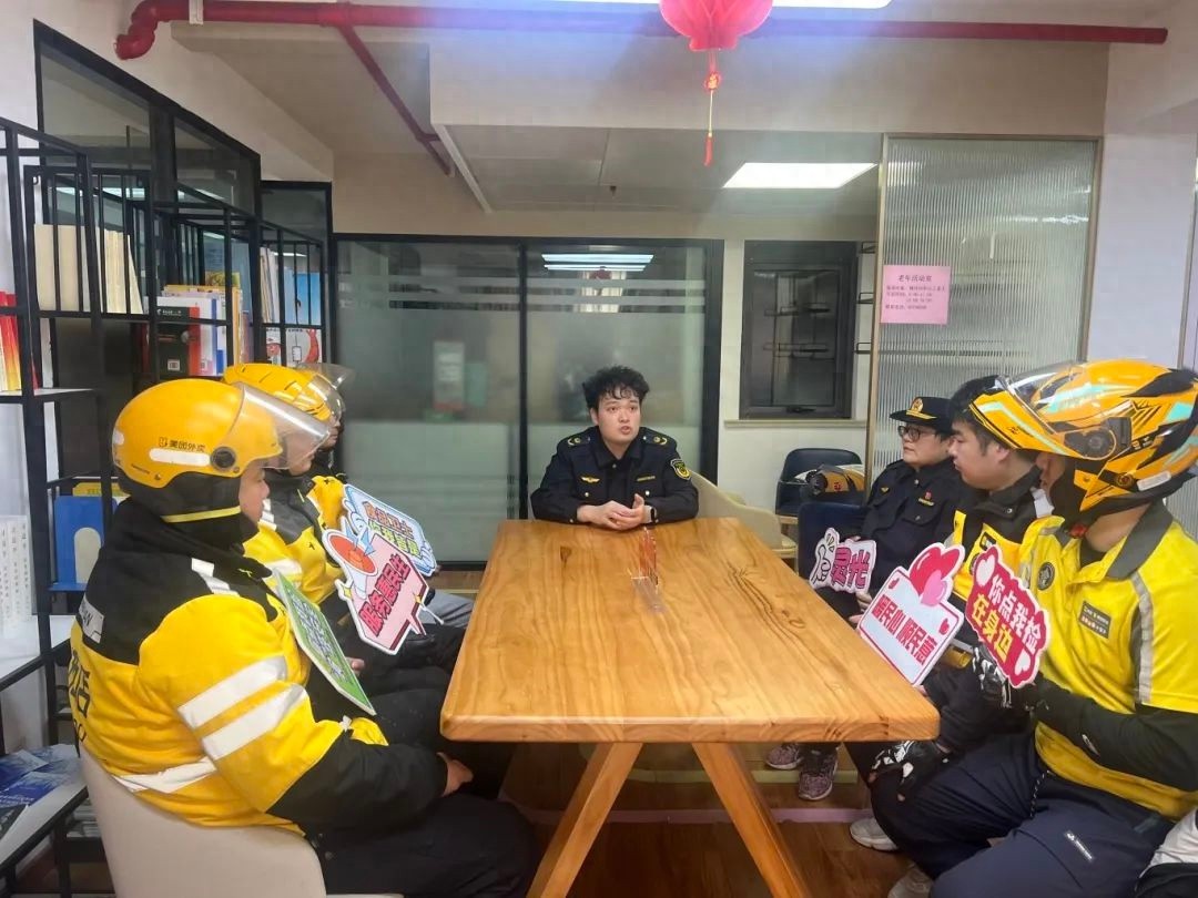 外卖小哥也点赞！食安封签如何让我们的年夜饭更安全？