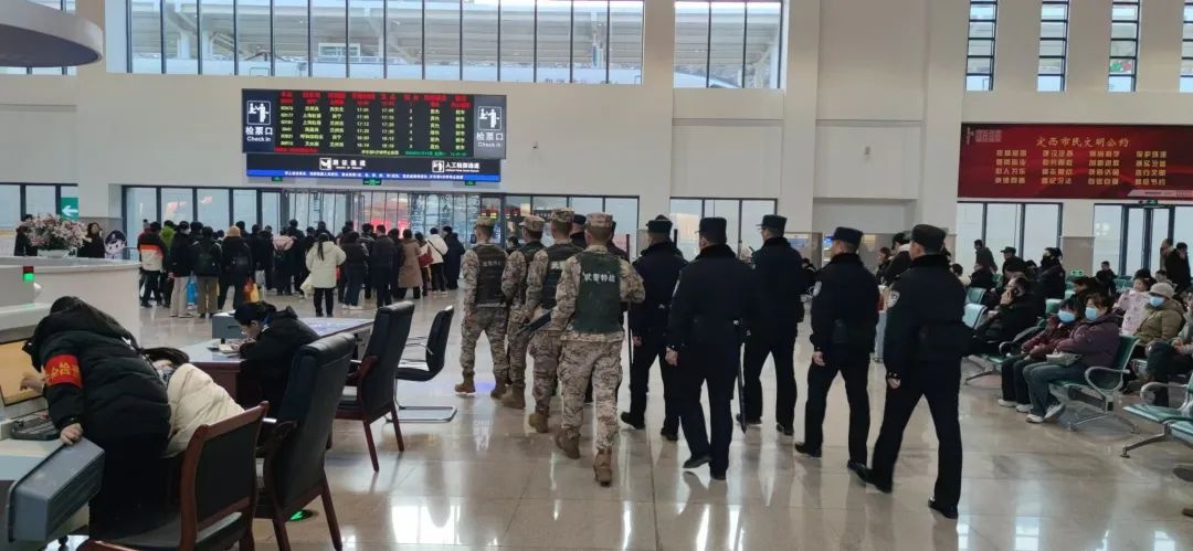 安定分局重拳出击!春节安保维稳行动如何确保全区人民安宁祥和? 第6张 安定分局重拳出击!春节安保维稳行动如何确保全区人民安宁祥和? 第6张