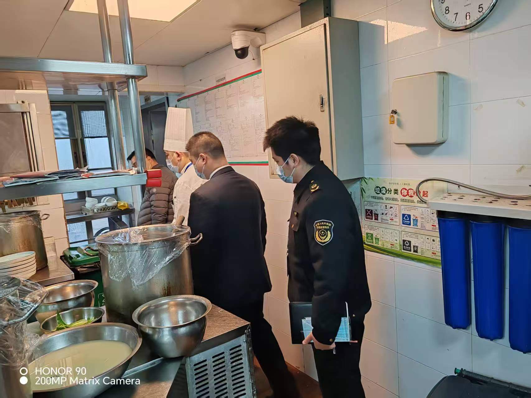 贵阳市餐饮安全大检查！你的食品安全有保障了吗？  第4张