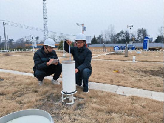 随州气象局如何通过四步工作法确保预报预警的精准与及时？揭秘背后的技术保障  第1张
