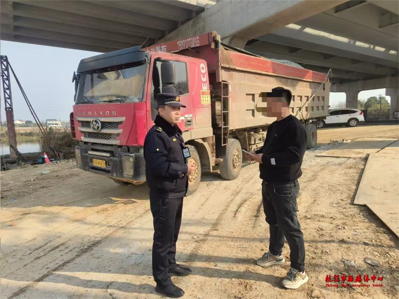 枝江城管如何仅用13次巡查就大幅提升城市环境？揭秘背后治理秘诀  第2张