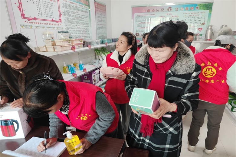 巾帼家美积分超市：乡村治理的新法宝，你参与了吗？  第4张