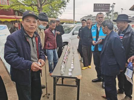农村禁毒宣传新招！李庞生副镇长如何带领团队切断复吸隐患？  第2张