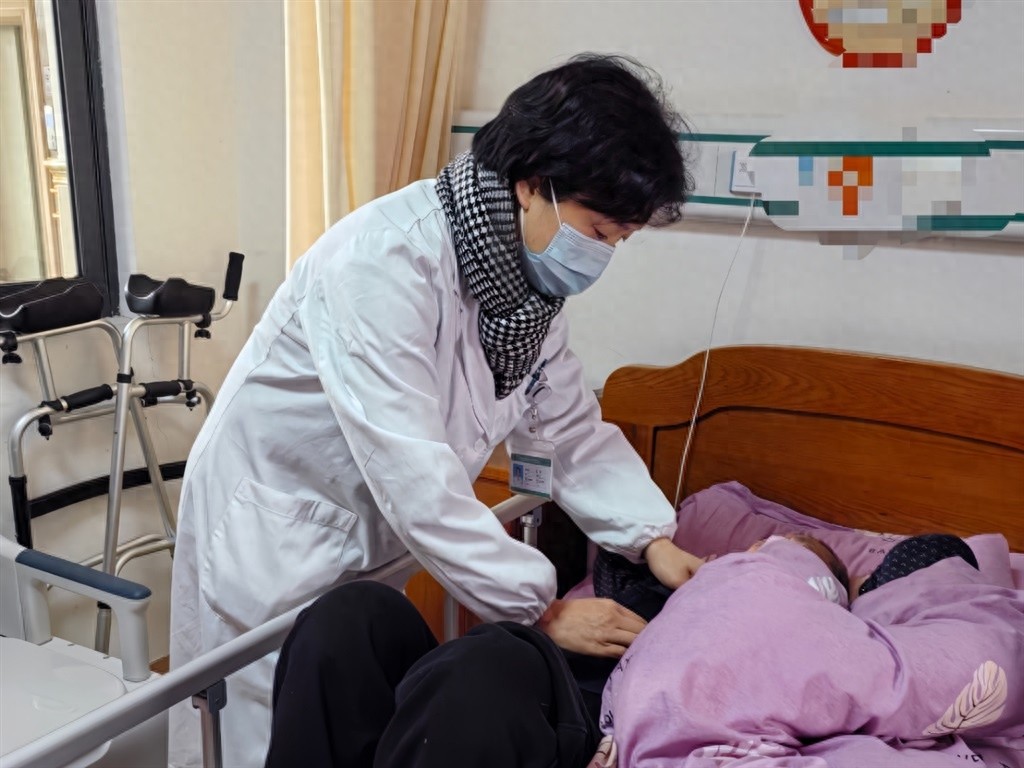 家庭医生朱燕：如何通过细致关怀挽救生命？