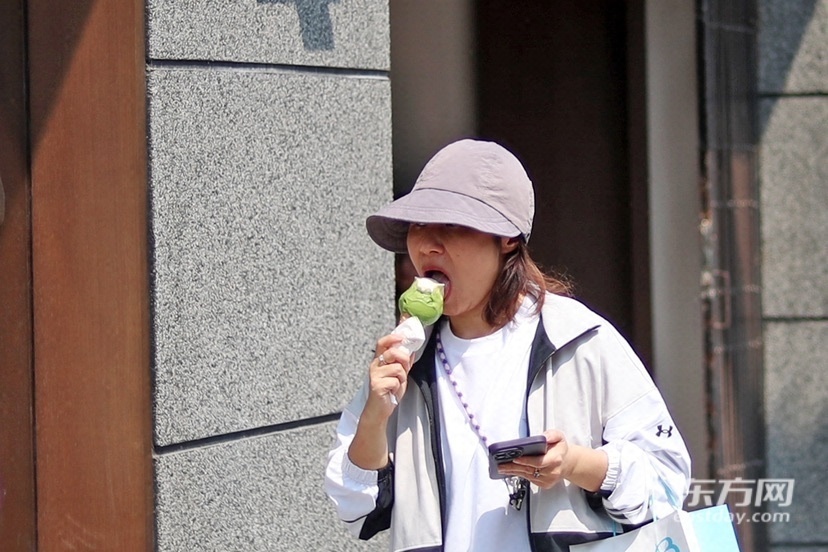 上海今日飙至32℃，但明天骤降至12℃！你准备好应对这波气温大跳水了吗？  第3张